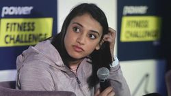 ഷമിയുടെ ഏറ് കൊണ്ട് പിടഞ്ഞു, 10 ദിവസം കാലില്‍ വീക്കമുണ്ടായിരുന്നു- വനിതാ സൂപ്പര്‍ താരം മന്ദാന