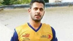 സെഞ്ച്വറി, പിന്നാലെ ടീമിന് പുറത്ത്!! എന്തായിരുന്നു കാരണം? ധോണിയോട് ചോദിക്കാന്‍ ഭയന്നു