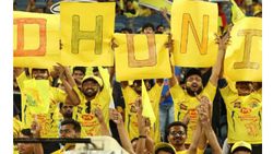 ഐപിഎല്‍ അടച്ചിട്ട സ്‌റ്റേഡിയത്തില്‍... ഫ്രാഞ്ചൈസികള്‍ രണ്ടു തട്ടില്‍, അനുകൂലിച്ച് ഡല്‍ഹി, കെകെആര്‍