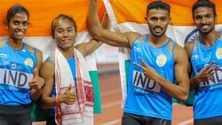 ഇന്ത്യക്കു തങ്കത്തിളക്കം, വെള്ളി മെഡല്‍ സ്വര്‍ണമായി! റിലേ ടീമില്‍ മലയാളിയും