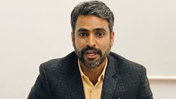  നാറ്റ്‌വെസ്റ്റ് ട്രോഫി ഫൈനലില്‍ സച്ചിനും ഗാംഗുലിയും ദ്രാവിഡും നല്‍കിയത് ഒരേ ഉപദേശം: അജയ് രാത്ര