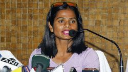 പേടിയുണ്ട്, സഹോദരി മാതാപിതാക്കളെയും വീട്ടില്‍ നിന്ന് പുറത്താക്കും; വെളിപ്പെടുത്തി ദ്യുതി ചന്ദ്