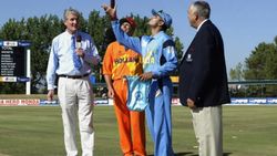 ഗാംഗുലി ടോസിനെത്താന്‍ വൈകിയിരുന്നത് എന്ത് കൊണ്ട്? ഒരിക്കല്‍ ഓര്‍മിപ്പിച്ചത് സച്ചിന്‍- ഇര്‍ഫാന്‍