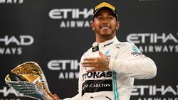 കരാര്‍ പുതുക്കാന്‍ പ്രതിഫലം ഉയര്‍ത്തണം; മെഴ്ഡസിനോട് ആവശ്യപ്പെട്ട് ഹാമില്‍ട്ടന്‍