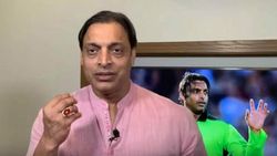 '20 അംഗ പാക് ടീമില്‍ 22 പേസര്‍മാര്‍'; ടീം തിരഞ്ഞെടുപ്പിനെ വിമര്‍ശിച്ച് ഷുഹൈബ് അക്തര്‍