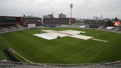 മൂന്നാം ടെസ്റ്റ്: മഴ വിന്‍ഡീസിനെ രക്ഷിച്ചു, നാലാം ദിനം ഒരോവര്‍ പോലും കളി നടന്നില്ല