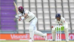 ബ്ലാക്ക്‌വുഡ് രക്ഷകനായി, ഇംഗ്ലണ്ടിനെതിരായ ഒന്നാം ടെസ്റ്റില്‍ വെസ്റ്റ് ഇന്‍ഡീസിന് ജയം