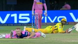 IPL: കളിക്കളത്തിലെ ചിരിപ്പിച്ച മുഹൂര്‍ത്തങ്ങള്‍- ധവാന്റെ നൃത്തം, കിടന്ന് സിക്സറിച്ച് ജ‍ഡേജ