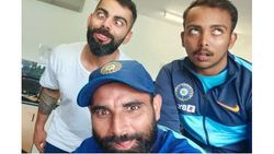 ആട്ടിന്‍ തലയുമായി അഫ്രീഡി! അങ്കം വെട്ടി ദാദയും ഇന്‍സിയും- ക്രിക്കറ്റര്‍മാരും വിചിത്രമായ ചിത്രങ്ങളും