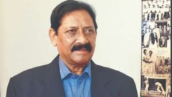 മുന്‍ ഇന്ത്യന്‍ ക്രിക്കറ്റ് താരം ചേതന്‍ ചൗഹാന്‍ അന്തരിച്ചു