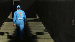 ധോണിയുടെ വിരമിക്കല്‍ ബിസിസിഐയുടെ തോല്‍വി! വന്‍ വിമര്‍ശനവുമായി മുന്‍ പാക് സ്പിന്‍ ഇതിഹാസം