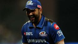 നായകന്‍ ഏറ്റവും നിസാരന്‍! വികാരം പുറത്തു കാണിക്കരുത്- ക്യാപ്റ്റന്‍സിയെക്കുറിച്ച് രോഹിത്