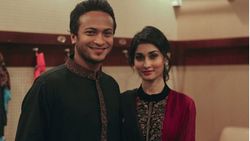 ഷക്കീബിന്റെ പെരുന്നാല്‍ സമ്മാനത്തിന്റെ ചിത്രം പങ്കുവെച്ച് ഭാര്യ ശിശിര്‍; ഏറ്റെടുത്ത് ആരാധകര്‍