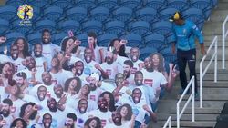 CPL 2020: പന്തെവിടെ? ഫൈനലില്‍ കാണികളുടെ വിലയറിഞ്ഞു! കളി തടസ്സപ്പെട്ടു- വീഡിയോ