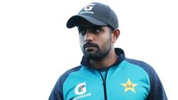 വിറ്റാലിറ്റി ബ്ലാസ്റ്റ് ടി20: മിന്നും പ്രകടനവുമായി ബാബര്‍ അസാം, ടി20യിലെ നാലാം സെഞ്ച്വറി