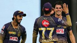 IPL 2020: ട്രോളിയവരുടെ വായടപ്പിച്ച് കമ്മിന്‍സ്, മിന്നും പ്രകടനം- കോടികള്‍ വെറുതെയായില്ല