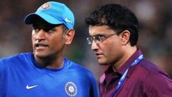 2004ലെ പാകിസ്താന്‍ പരമ്പരയില്‍ ധോണിയെ ഉള്‍പ്പെടുത്താന്‍ ഗാംഗുലി ആഗ്രഹിച്ചിരുന്നു: ജോണ്‍ റൈറ്റ്