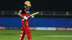 IPL 2020: കോലിക്കിത് എന്തുപറ്റി? മുംബൈക്കെതിരേ മൂന്ന് റണ്‍സിന് പുറത്ത്