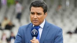 IPL 2020: മിന്നിക്കാന്‍ മഞ്ജരേക്കറില്ല, ഇന്ത്യന്‍ കമന്റേറ്റര്‍മാരെ തീരുമാനിച്ചു- പാനലില്‍ ഏഴു പേര്‍