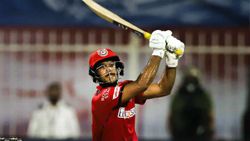 IPL 2020: മിന്നല്‍പ്പിണരായ് മായങ്ക്, വേഗമേറിയ രണ്ടാം സെഞ്ച്വറി! മുരളിയെ പിന്തള്ളി