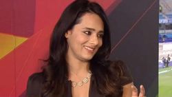 IPL 2020: മായന്തി എന്തുകൊണ്ട് ഇത്തവണയില്ല? ഒടുവില്‍ യഥാര്‍ഥ കാരണം പുറത്ത്, ചിത്രം പങ്കുവച്ചു