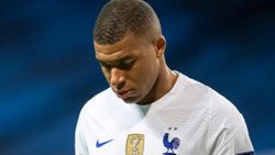 കിലിയന്‍ എംബാപ്പെയ്ക്കും കൊവിഡ്! താരം ഫ്രഞ്ച് ടീം വിട്ടു