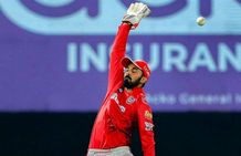 ഐപിഎല്‍: പഞ്ചാബിനെ വീഴ്ത്തിയത് രാഹുലിന്റെ 3 പിഴവുകള്‍, സൂപ്പര്‍ ഓവറില്‍ ആ താരം ഇറങ്ങിയില്ല