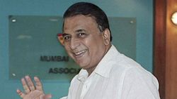 ഐപിഎല്‍: ആ 2 പേരും എന്തുകൊണ്ട് നേരത്തെ ഇറങ്ങിയില്ല, കെകെആറിന്റെ തോല്‍വിക്ക് കാരണമായെന്ന് ഗവാസ്‌കര്‍