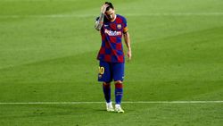 എല്‍ക്ലാസിക്കോയില്‍ റയലിന്റെ കുതിപ്പ്, മൂന്ന് ഗോളുകള്‍ക്ക് ബാഴ്‌സലോണയെ നാണംകെടുത്തി!!