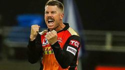 IPL 2020: നാണംകെട്ട് ഡല്‍ഹി, ഹാട്രിക്ക് തോല്‍വി- ഹൈദരാബാദ് തിരിച്ചുവന്നു