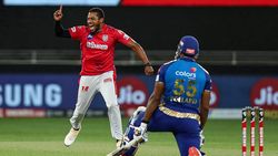 IPL 2020: എന്താണ് സംഭവിച്ചതെന്ന് പരിശോധിക്കും, രോഹിത് തികഞ്ഞ പോരാളി- കീറോണ്‍ പൊള്ളാര്‍ഡ്