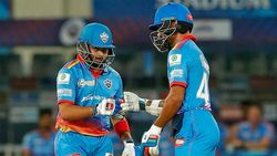 IPL 2020: ശ്രേയസിനു മുന്നില്‍ തലകുനിച്ച് കോലി, ഡല്‍ഹിക്കു ഉജ്ജ്വല ജയം- തലപ്പത്ത്