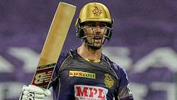 IPL 2020: കോടികള്‍ കൊടുത്തിട്ടും വന്‍ ഫ്‌ളോപ്പുകള്‍, തിരിച്ചുവരാന്‍ സാധ്യത ഇവര്‍ക്ക് മാത്രം!!