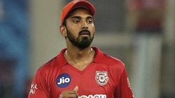 IPL 2020: കോലിക്കൊപ്പം ഇനി രാഹുലും, വമ്പന്‍ നേട്ടം- രണ്ടാമത്തെ ഇന്ത്യന്‍ താരം