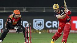 IPL 2020: ആര്‍സിബി x ഹൈദരാബാദ്- ജീവന്‍ മരണ പോരാട്ടത്തിന് മുമ്പ് അറിയണം ഈ കണക്കുകള്‍