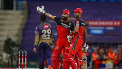 IPL 2020: ഇതേ ഒത്തൊരുമയോടെ മുന്നോട്ട് പോകും, സഹതാരങ്ങളെ പുകഴ്ത്തി വിരാട് കോലി