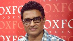 IPL 2020: ഗ്രൗണ്ടിന് പുറത്ത് പോയാല്‍ സിക്‌സര്‍, ഷാര്‍ജയില്‍ ബൗണ്ടറി നിയമം മാറ്റണമെന്ന് മഞ്ജരേക്കര്‍!