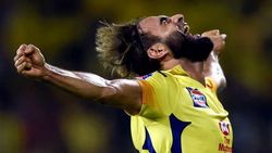 IPL 2020: സിഎസ്കെയുടെ കുതിപ്പ് തുടങ്ങാന്‍ പോവുന്നതേയുള്ളൂ! 19ലെ വിക്കറ്റ് വേട്ടക്കാരന്‍ ടീമിലേക്ക്