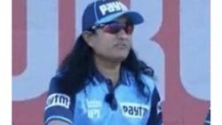 IPL 2020: ലേഡി അംപയറോ? വൈറലായി ക്രിക്കറ്റിലെ ഫ്രീക്കന്‍ അംപയര്‍- ആരെന്നറിയാം