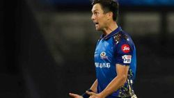 IPL 2020: ആദ്യ ഓവറില്‍ മാത്രം എട്ടു വിക്കറ്റ്! ചരിത്രം കുറിച്ച് ബോള്‍ട്ട്- ഓള്‍ടൈം റെക്കോര്‍ഡ്