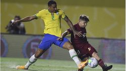 ലോകകപ്പ് ഫുട്‌ബോള്‍ യോഗ്യതാ മത്സരം: ബ്രസീലിനും ചിലിക്കും ഉറുഗ്വേക്കും ജയം