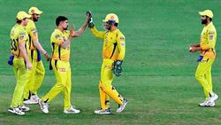 IPL 2020- കിരീടമില്ലെങ്കിലും ട്വിറ്ററിലെ കിങ് സിഎസ്‌കെ തന്നെ! കോലിയെ വെല്ലാന്‍ ആരുമില്ല