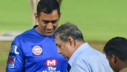 IPL: മെഗാ താരലേലമുണ്ടെങ്കില്‍ ധോണിയെ സിഎസ്‌കെ ഒഴിവാക്കണം! പകരം ചെയ്യേണ്ടത് ചോപ്ര പറയുന്നു