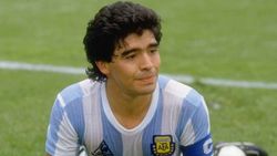 മറഡോണയുടെ 'നൂറ്റാണ്ടിന്റെ ഗോളില്‍' ലോകം സ്തംഭിച്ചപ്പോള്‍ — വീഡിയോ