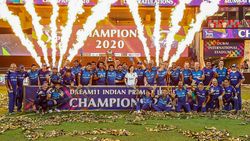 IPL 2020: മുംബൈയ്ക്ക് കിട്ടുന്ന സമ്മാനത്തുക എത്ര? അറിയേണ്ടതെല്ലാം