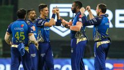 IPL 2020: മുംബൈ ഇന്ത്യന്‍സ് കപ്പും കൊണ്ടേ പോവൂ, 'പ്രെയര്‍ ആന്റി'യെ ഇറക്കി! ഇനി രക്ഷയില്ല