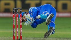 IPL 2020: പന്ത് ഒരിക്കലും ധോണിയാവില്ല! വിക്കറ്റ് കീപ്പിങിലും ബാറ്റിങിലും ശരാശരിയെന്ന് ഗംഭീര്‍