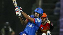 IPL 2020: ഫൈനലില്‍ ഫ്‌ളോപ്പായി ശിഖര്‍ ധവാന്‍, ഓറഞ്ച് ക്യാപ്പിനുള്ള പോരില്‍ രാഹുലിനെ മറികടന്നില്ല!!