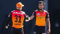 IPL 2020: വിജയത്തില്‍ ഇരട്ടി മധുരമായി നടരാജന് കുഞ്ഞ് പിറന്നു- ആശംസ നേര്‍ന്ന് വാര്‍ണര്‍