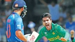 ചാംപ്യന്‍സ് ട്രോഫി ഫൈനല്‍- 'കെണി'യില്‍ കുരുങ്ങി രോഹിത്തും കോലിയും, തുറന്നു പറഞ്ഞ് ആമിര്‍